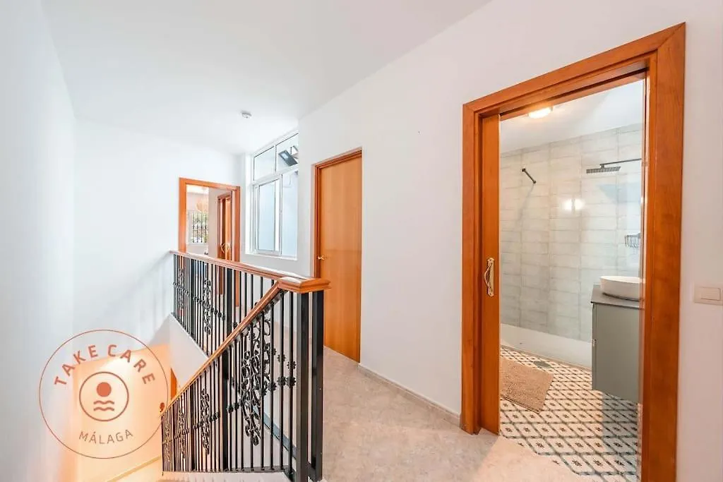 Spacious Home With Lovely Garden - Tcm Rincon de la Victoria Spain
